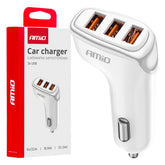 Hvid billader med tre USB-A-porte