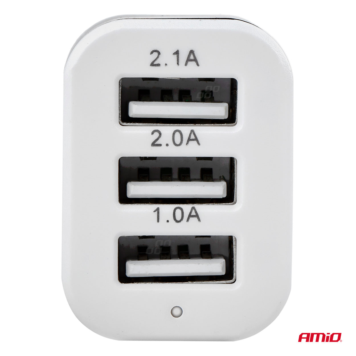 USB-biloplader med tre udgange i hvid