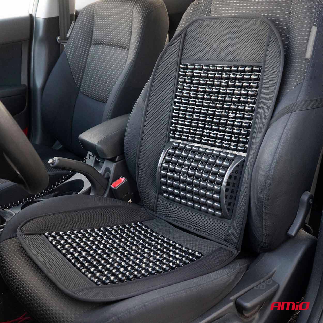 Bilsædemåtte med kontureret form og lændestøtte