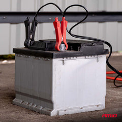 Batterilader med automatisk afslutning ved fuld opladning