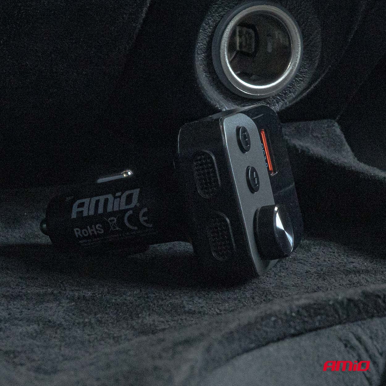 FM-transmitter til 12-24 V-cigaretstik