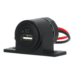Carpoint påbygningsstik USB-A + USB-C 12/24V